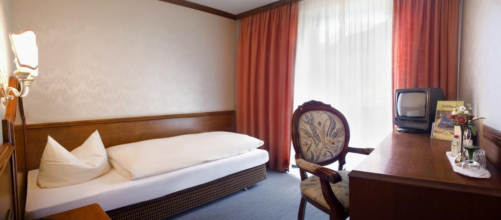 Post-Hotel Митенвалд Екстериор снимка